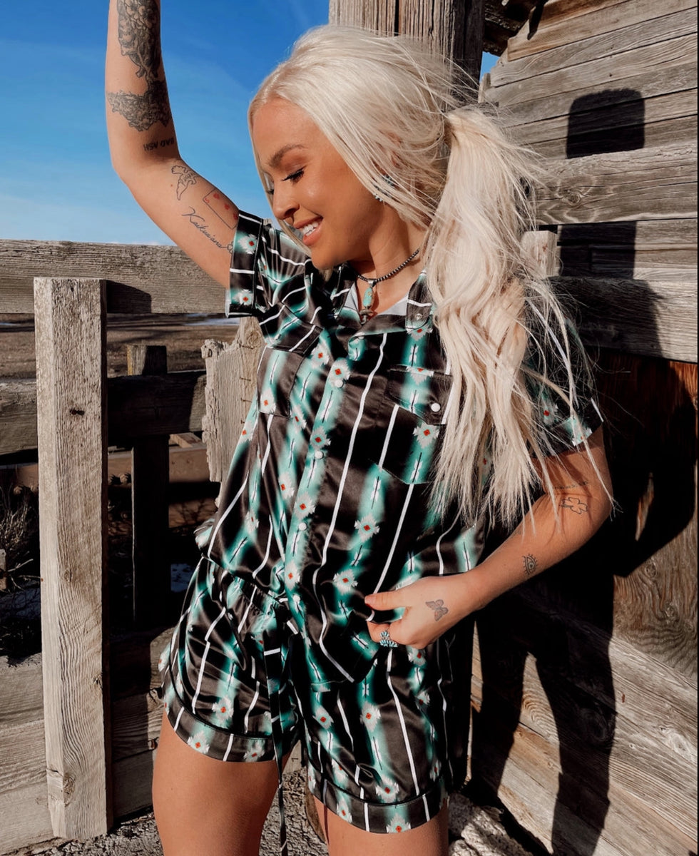 PAJAMAS – The Buckskin Babes
