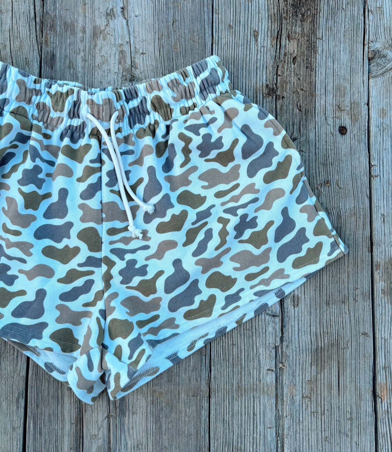 Duck Camo Sweat Shorts (S-XL)
