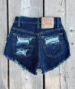 Dolly Darkwash Levi’s (24”)