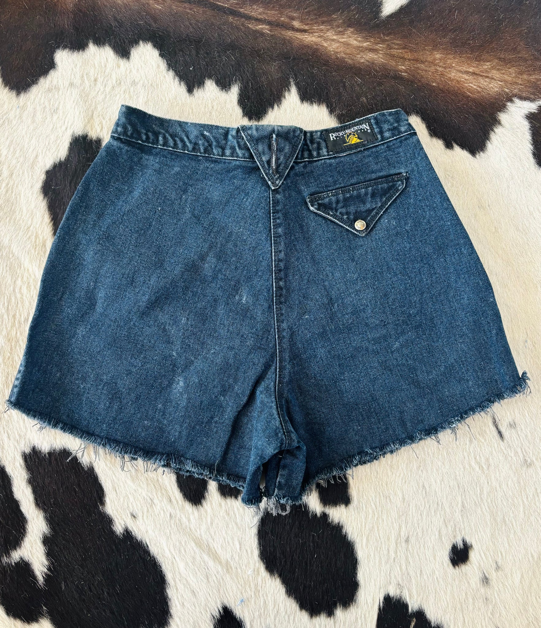 Stockyard Rockies (27”)