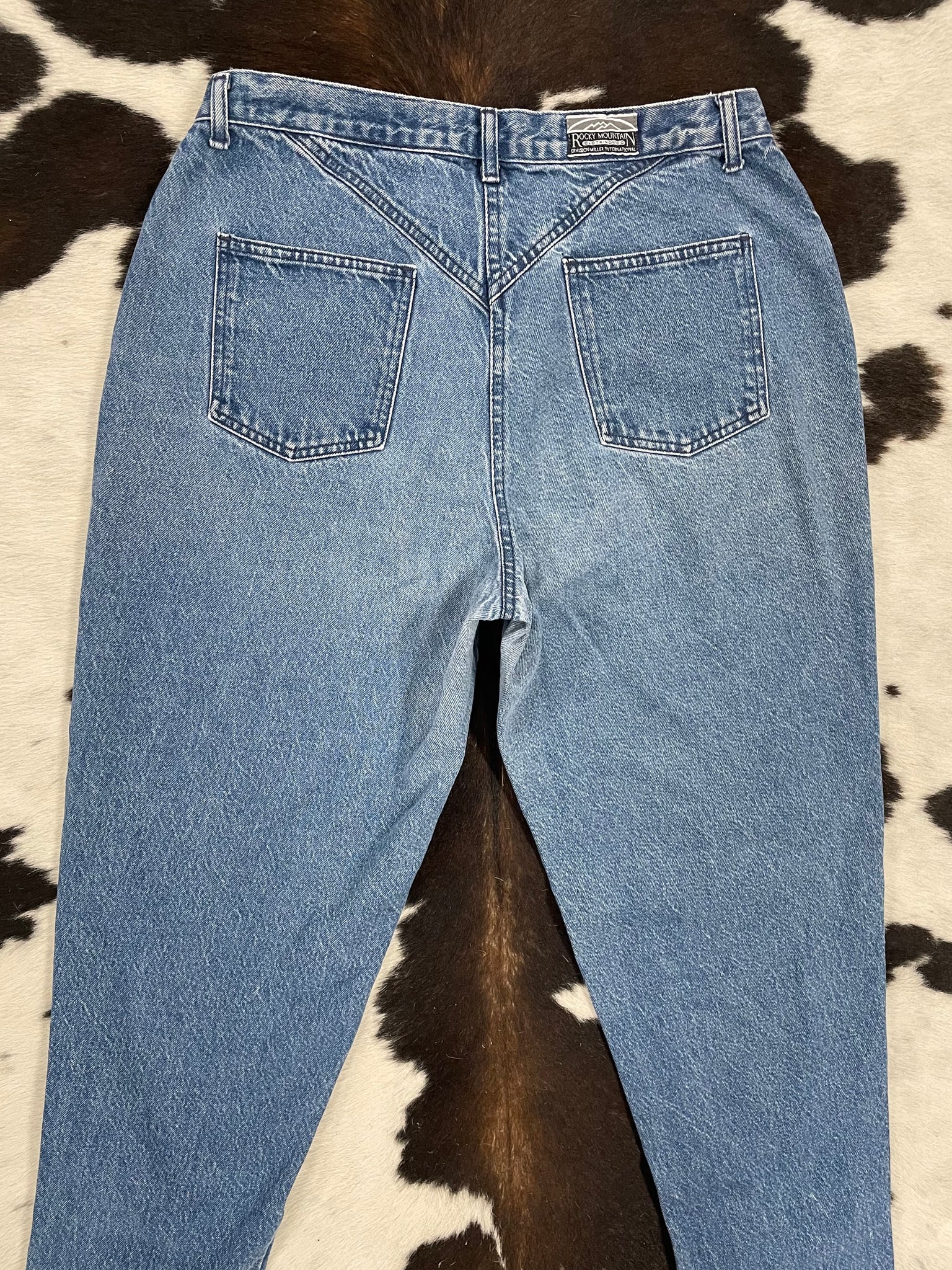Back Pocket Babe Rockies (34”)