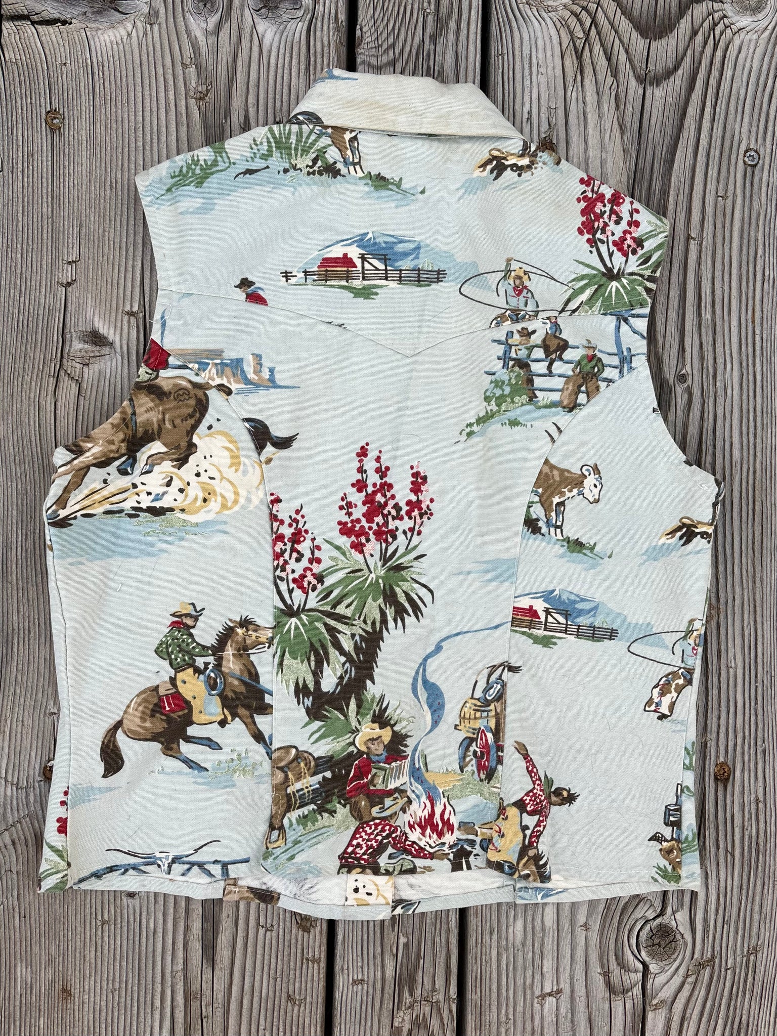 Vintage Fit Vest (M)