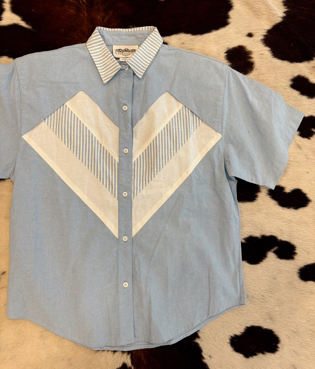 90’a Cut Out Button Up (M)