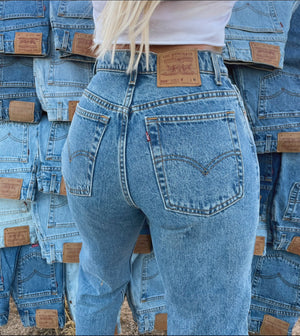 The Classic Wash 550 Levi’s (25”, 26”, 27”, 28”)