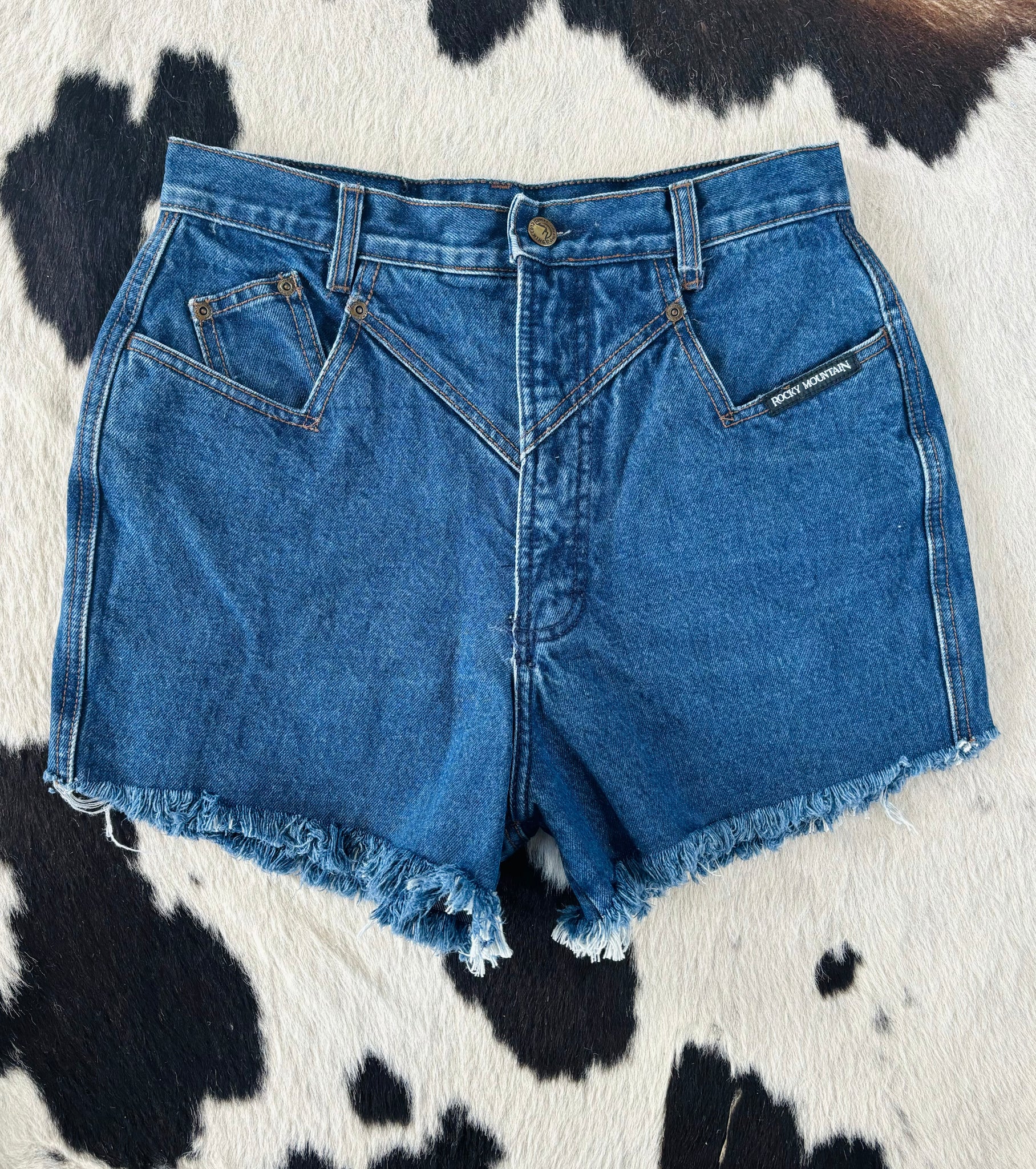 Back Pocket Babe (28”)