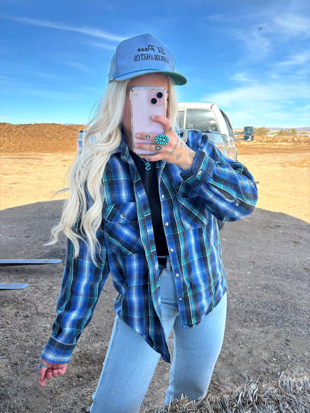 Cowboy Bar Flannel (M)