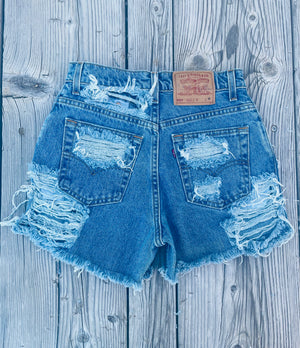 Vintage Levi’s (28”)
