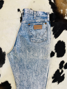 90’s Acid Wash Wranglers (31”)