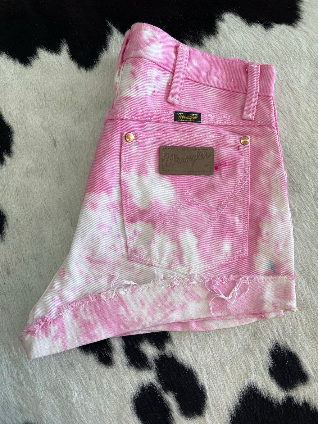 Tye Dye Shorts & Tie Down Ropers (28”)