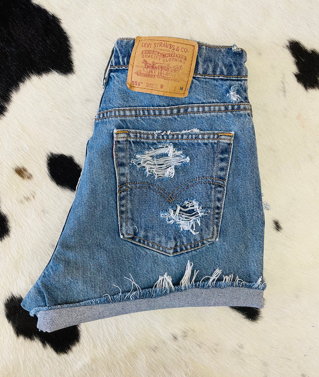 Wyoming Levi’s (32”)