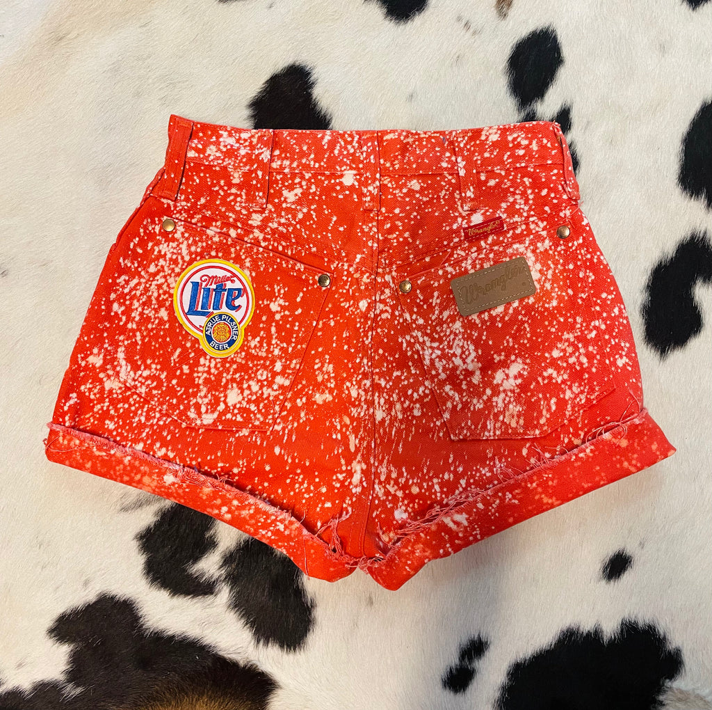 Bright Orange & Beers Babe (26”)