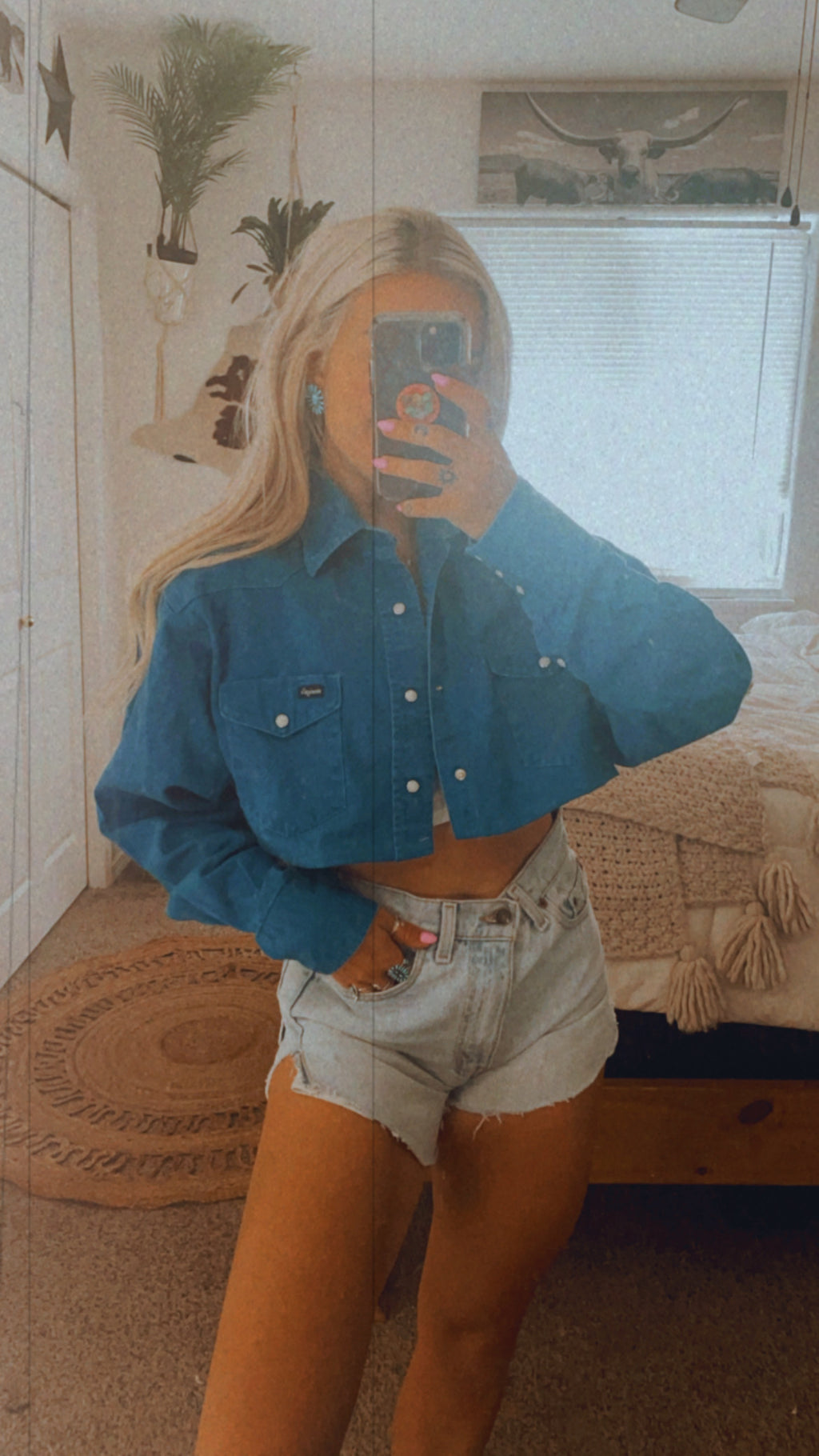 Blue Eyes Cryin’ Crop (M)