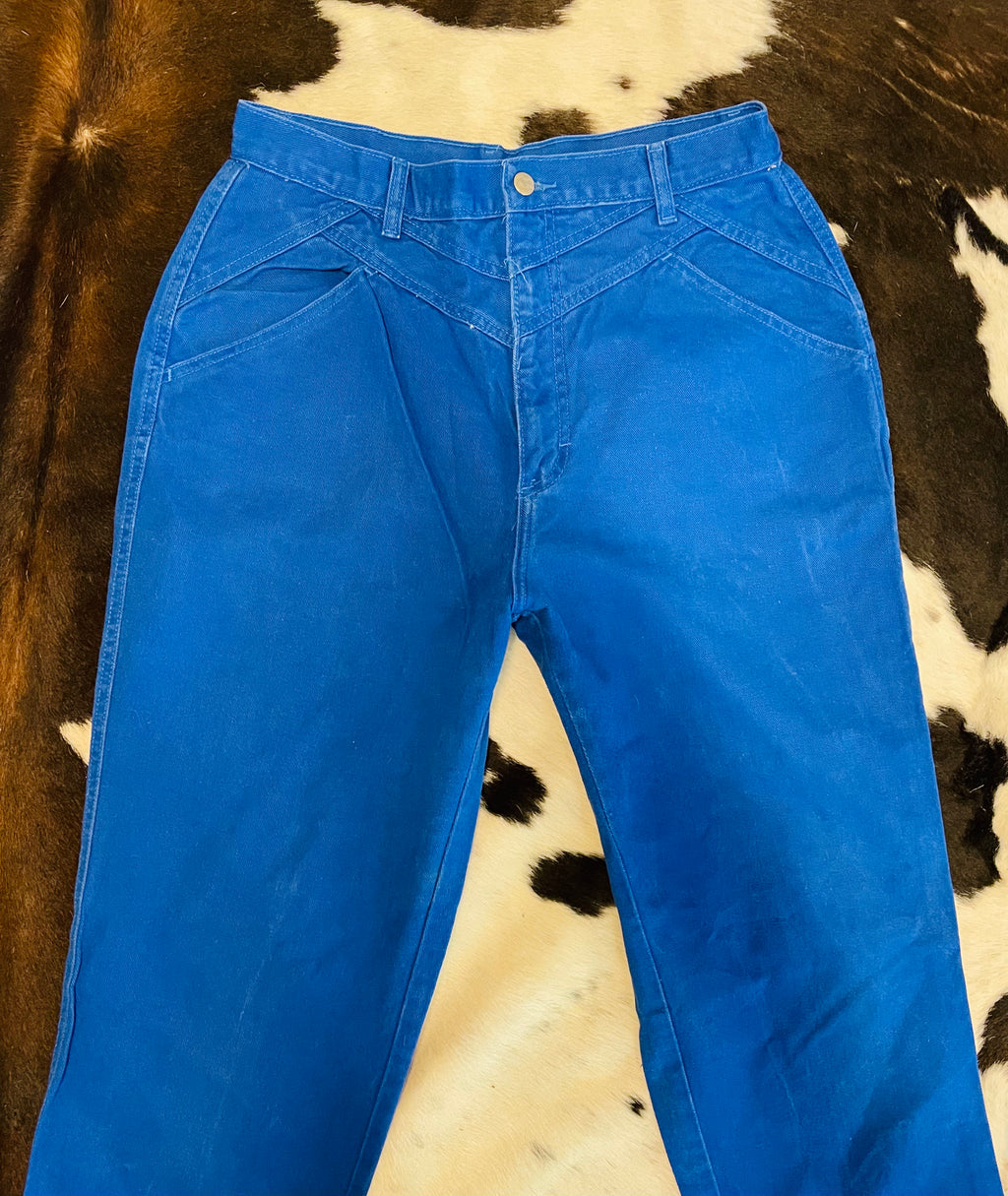 Buck Off Blue (33”)