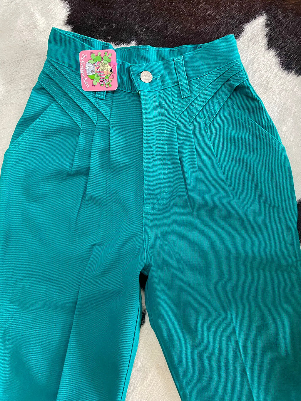 Tie Down Ropin’ Turquoise (22”)