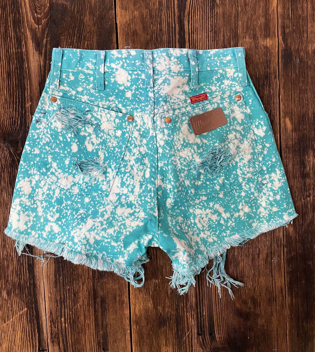 Turquoise Threads (26”)