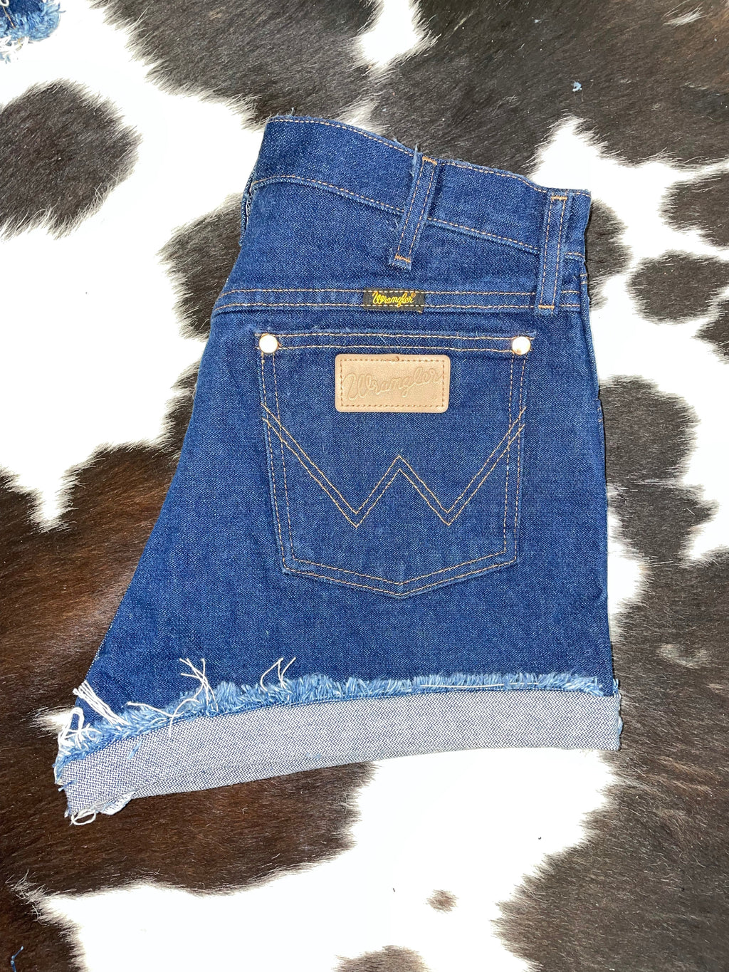 Whatta Babe Wrangler Cut Off’s (31”)