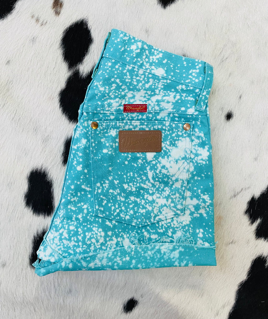 Tombstone Turquoise (25”)
