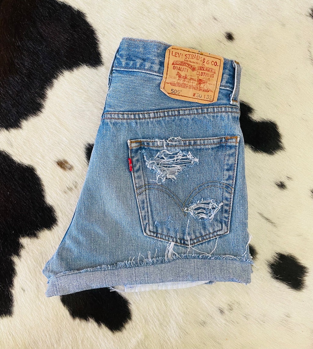 Branding Levi’s (28”)