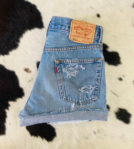 Branding Levi’s (28”)